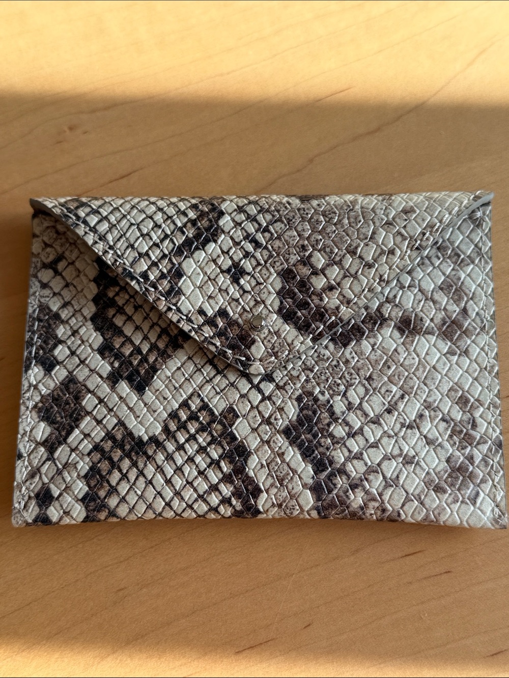 🆕 BANANA REPUBLIC SNAKE-PRINT LEATHER MINI ENVELOPE POUCH